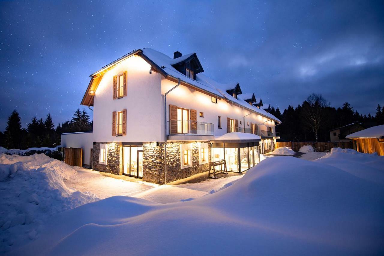 Hotel Tannenhaus Schoeneck  Exterior photo